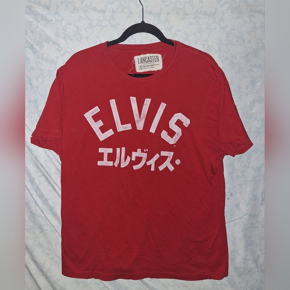 Elvis Elves (Japanese) T-Shirt | Red | Men's: XXL (runs small | *NWOT*